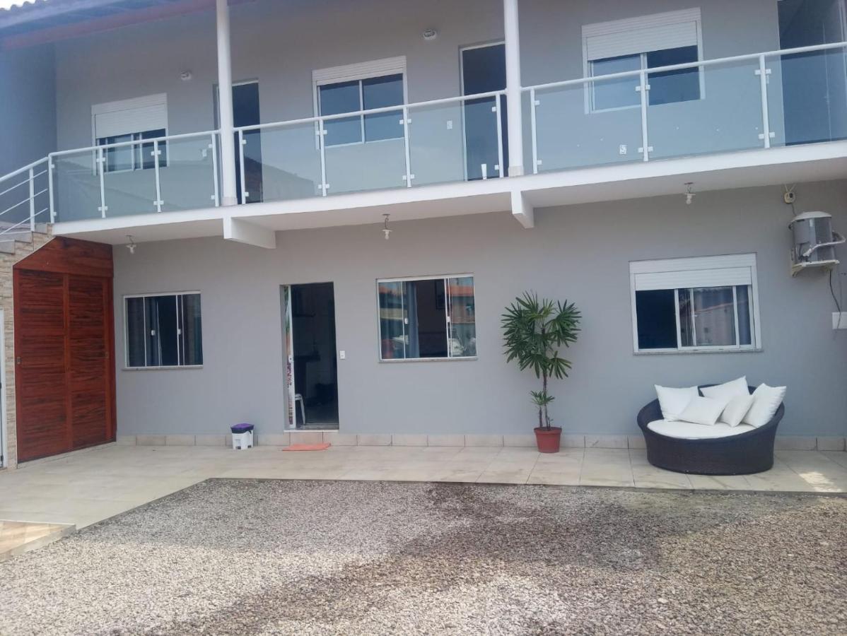 Casa Nova Com Piscina Proxima A Praia E Menos De 3Km Do Centro De ウバトゥバ エクステリア 写真
