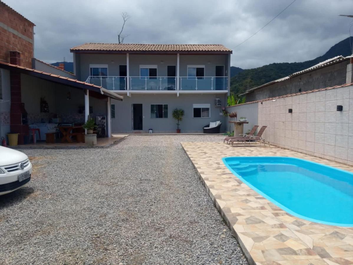 Casa Nova Com Piscina Proxima A Praia E Menos De 3Km Do Centro De ウバトゥバ エクステリア 写真